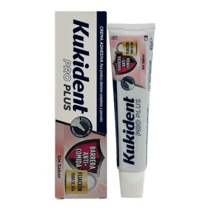 Kukident Pro Plus Barrera Anti-Comida Sin Sabor 40G